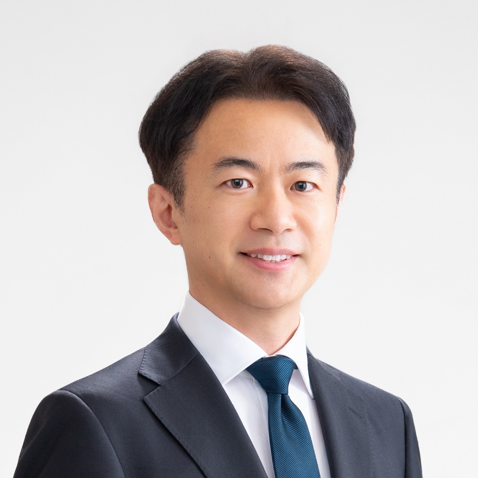 久保　文吾